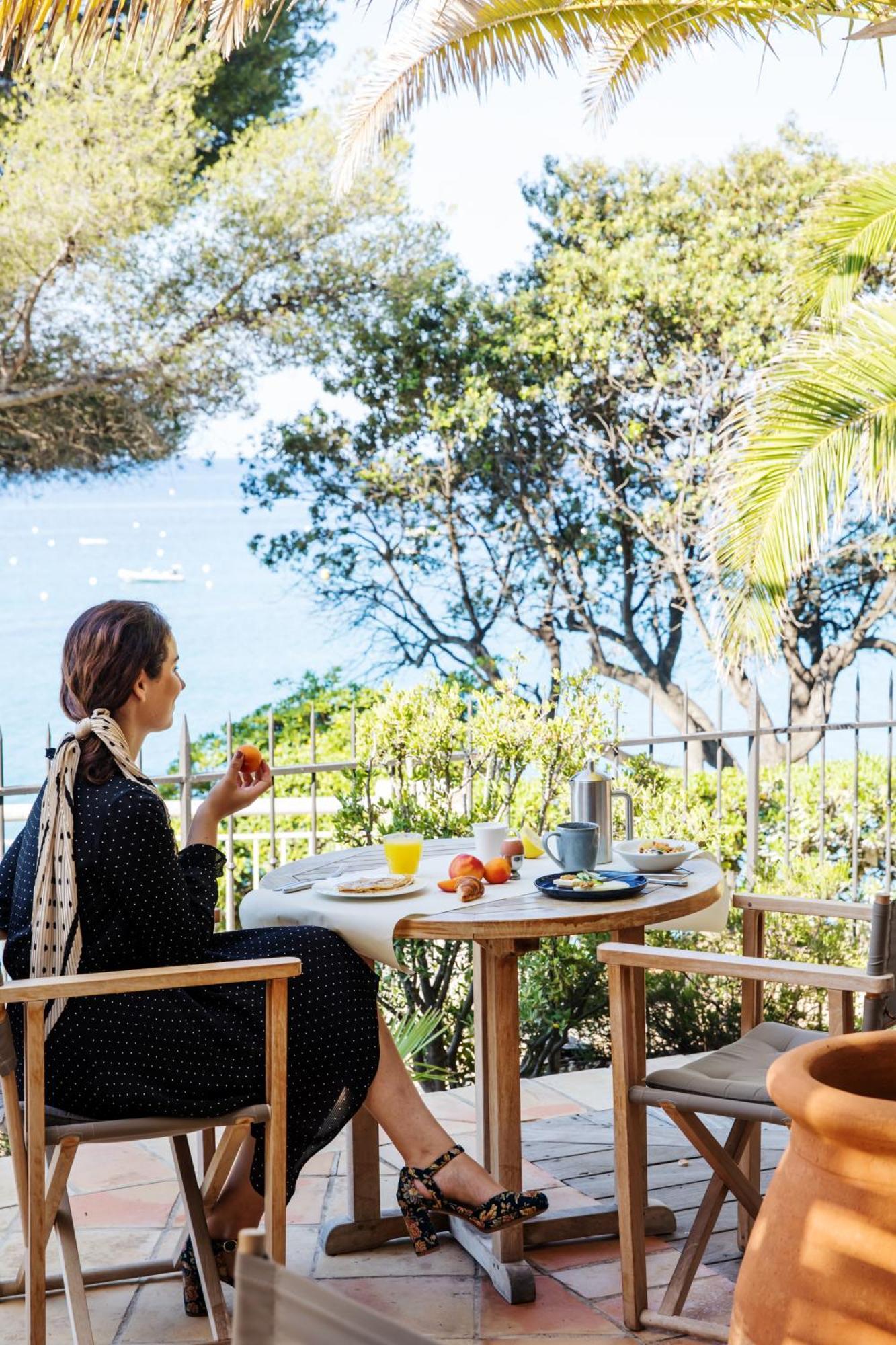 Hotel Le Bailli De Suffren Le Le Rayol-Canadel-sur-Mer Exteriör bild