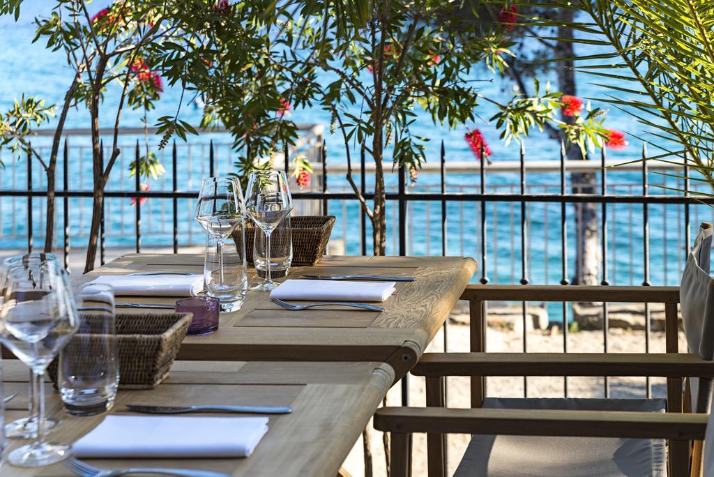 Hotel Le Bailli De Suffren Le Le Rayol-Canadel-sur-Mer Exteriör bild