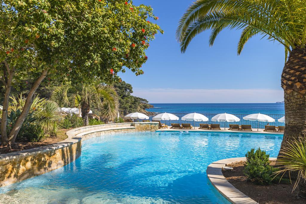 Hotel Le Bailli De Suffren Le Le Rayol-Canadel-sur-Mer Exteriör bild