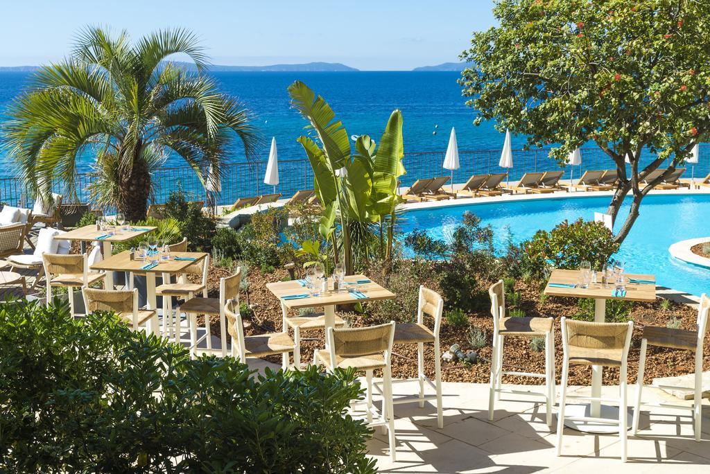 Hotel Le Bailli De Suffren Le Le Rayol-Canadel-sur-Mer Exteriör bild